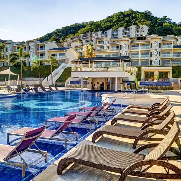 Planet Hollywood Costa Rica by Royalton, An Autograph Collection Resort