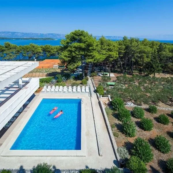 Hvar Hotel