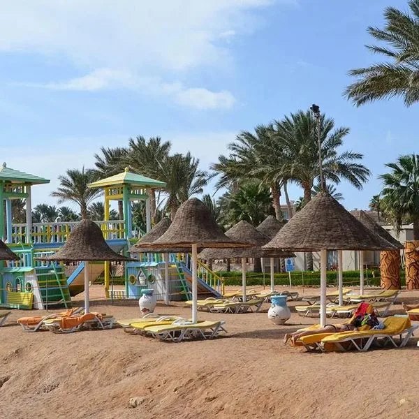 Parrotel Aqua Park Resort (ex. Park Inn) - zdjęcie 3