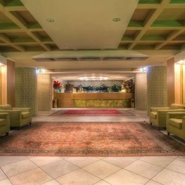 Club Dante - zdjęcie 5