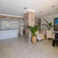 Moni Hotel - zdjęcie 4