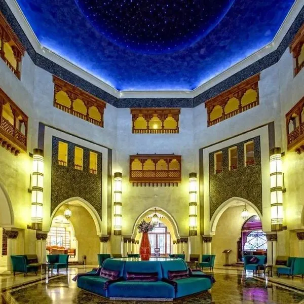 Palm Plaza - zdjęcie 3