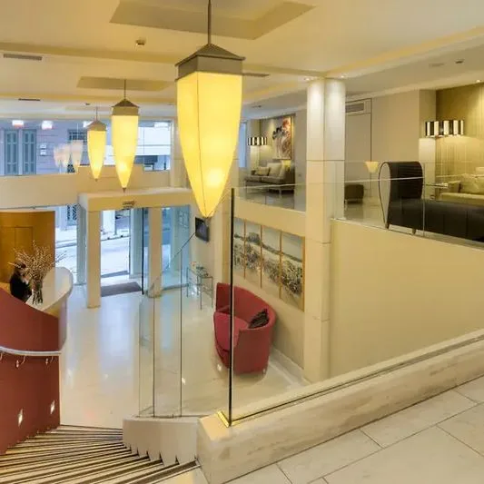 Central - zdjęcie 4