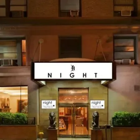 Night Broadway - zdjęcie 2