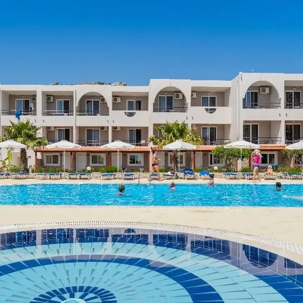 Lardos Bay - zdjęcie 3