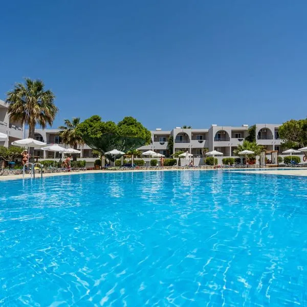 Lardos Bay - zdjęcie 4