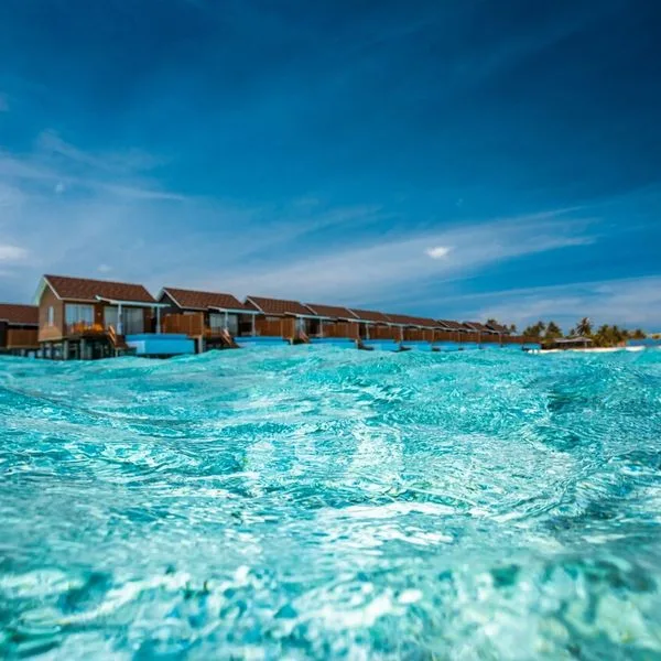 Dhigufaru Island Resort - zdjęcie 2