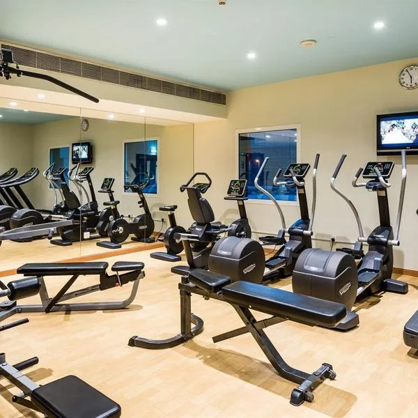 Holiday Inn Express Internet City - zdjęcie 5