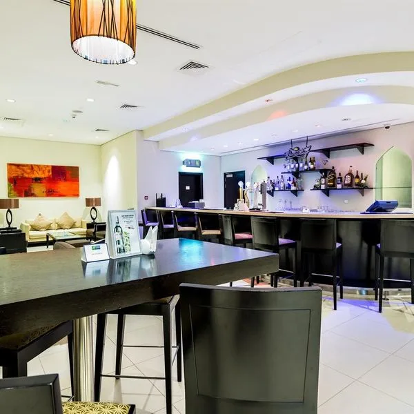 Holiday Inn Express Internet City - zdjęcie 4