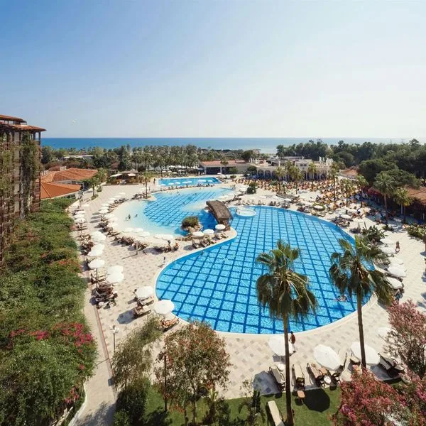 Selectum Family Resort (ex Letoonia Golf Resort) - zdjęcie 2