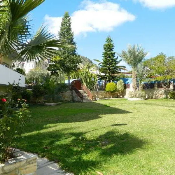 M. Moniatis - zdjęcie 2