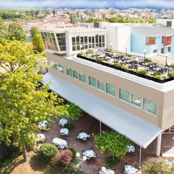 NH Prague City + NH Collection Prague - zdjęcie 2