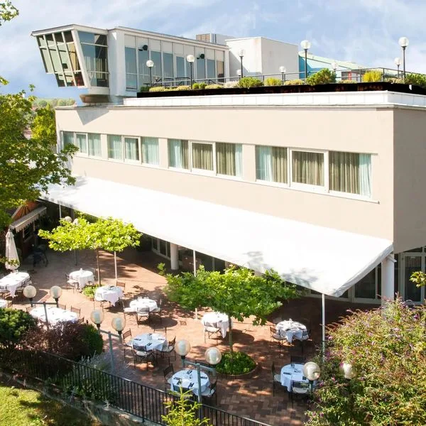 NH Prague City + NH Collection Prague - zdjęcie 5