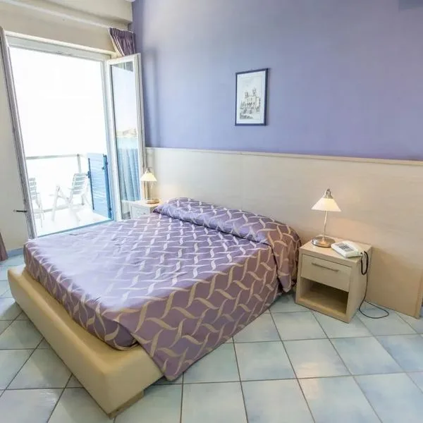 Tourist (Cefalu) - zdjęcie 3