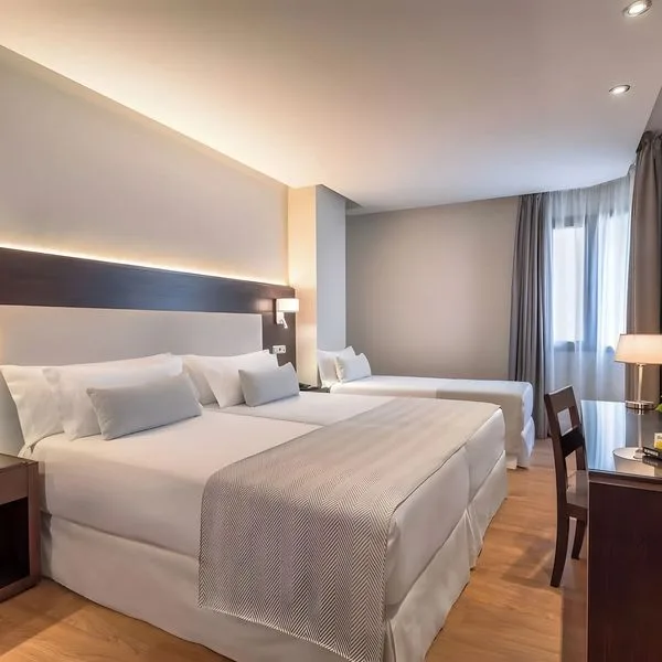 Occidental Granada (ex. M.A. Alhamar) - zdjęcie 5