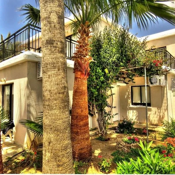 Hilltop Gardens - zdjęcie 4