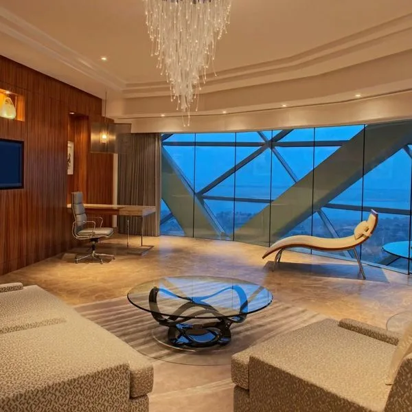 Andaz Capital Gate Abu Dhabi - zdjęcie 3