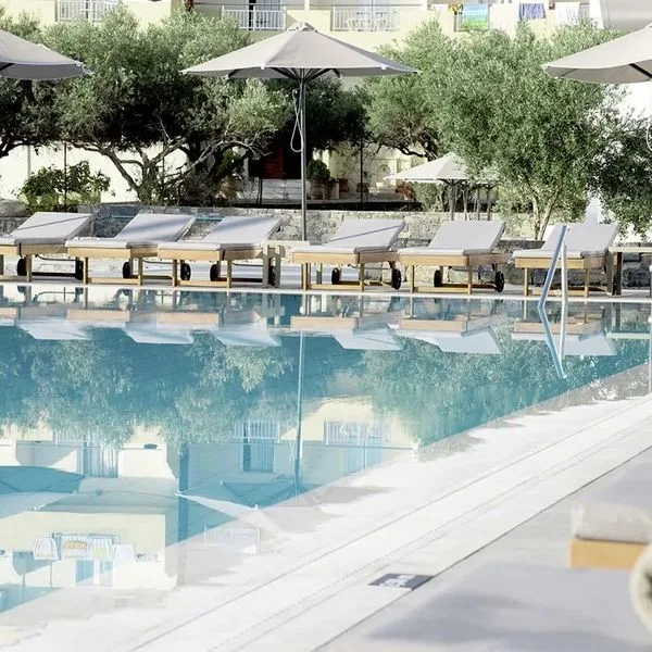 Amounda Bay - zdjęcie 4