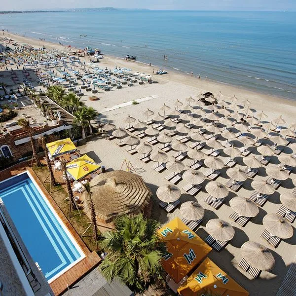 Adria Palace - zdjęcie 2