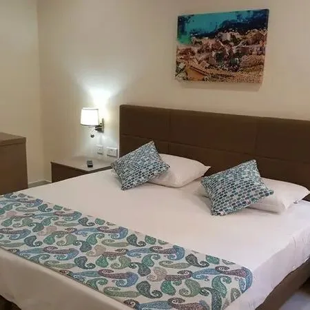 Kennedy Nova - zdjęcie 5