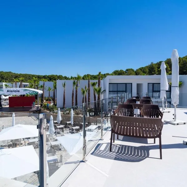 Alannia Salou - zdjęcie 4