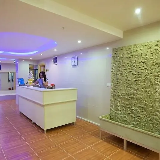 The City - zdjęcie 2