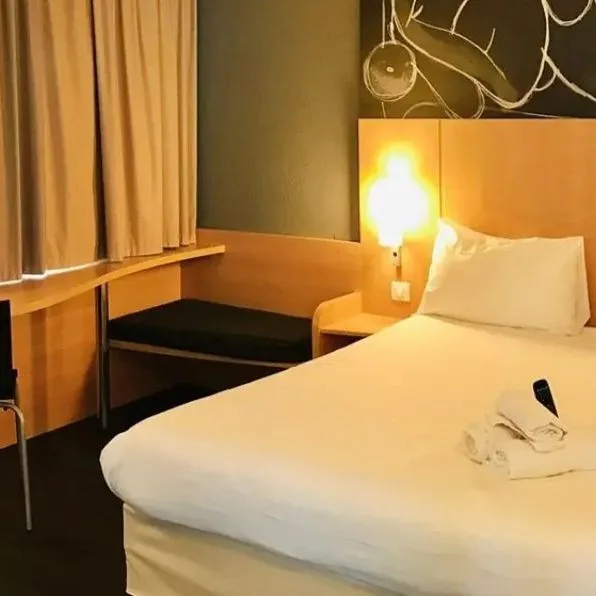 easyHotel Nice Old Town - zdjęcie 3