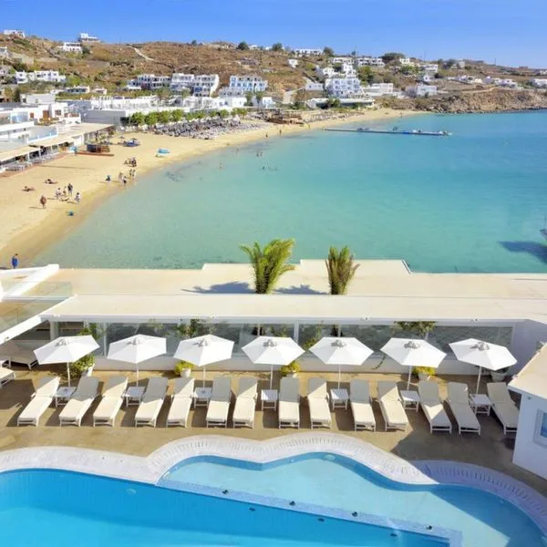 Petinos Beach - zdjęcie 2