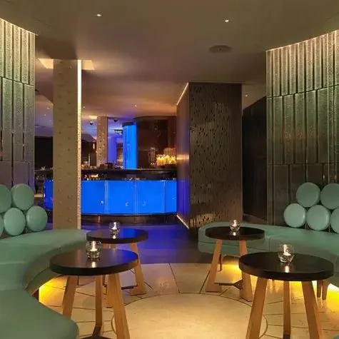 The May Fair - zdjęcie 4