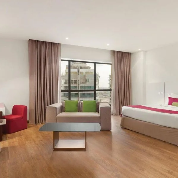 Ramada by Wyndham Dubai JBR - zdjęcie 3