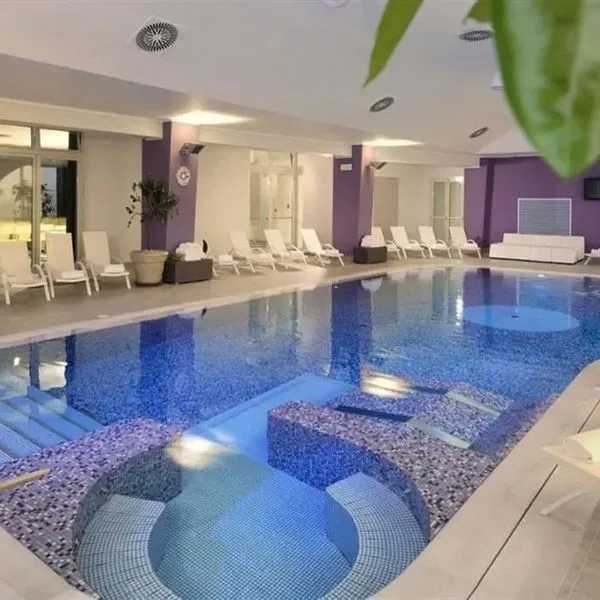 Touring (Rimini) - zdjęcie 2