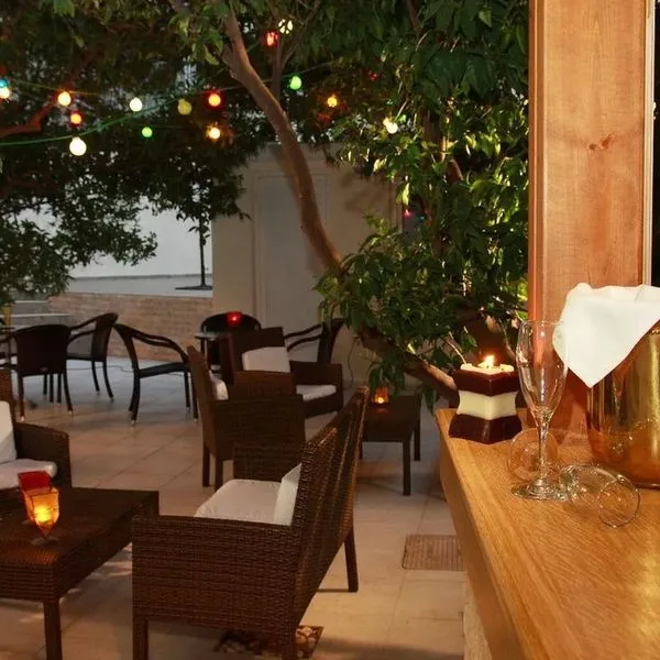 Nancy (Hersonissos) - zdjęcie 4