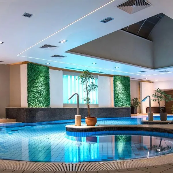 Palace (Heviz) - zdjęcie 4