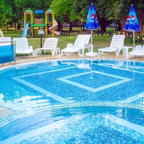 Gloria (St. Konstantin i Elena) - zdjęcie 3