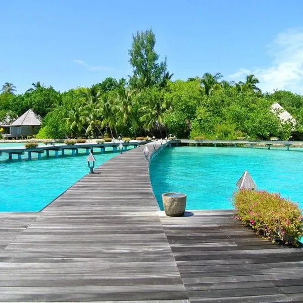 Gangehi Island Resort - zdjęcie 5