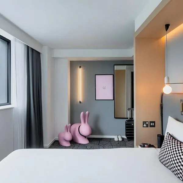 Assembly - zdjęcie 5