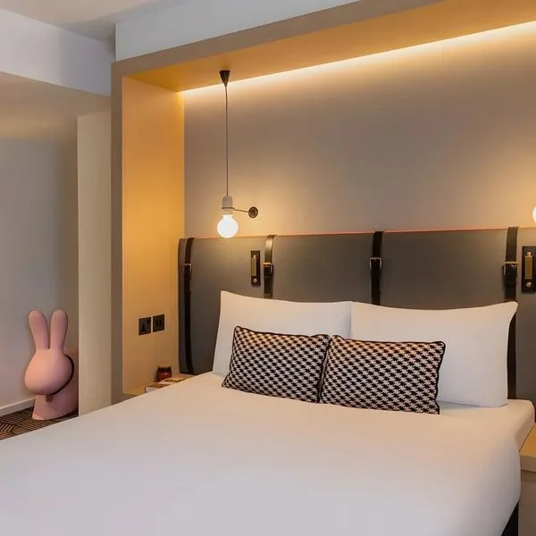 Assembly - zdjęcie 4