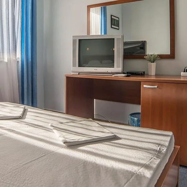 Gradac Hotel - zdjęcie 2