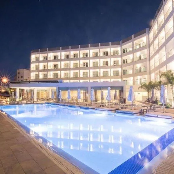 Evalena Beach - zdjęcie 2