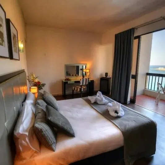 St. Julian's Bay - zdjęcie 3