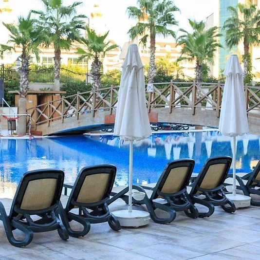 Side Crown Palace (Side) - zdjęcie 4