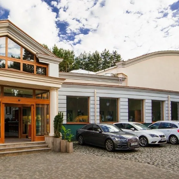 Magellan SPA & Business