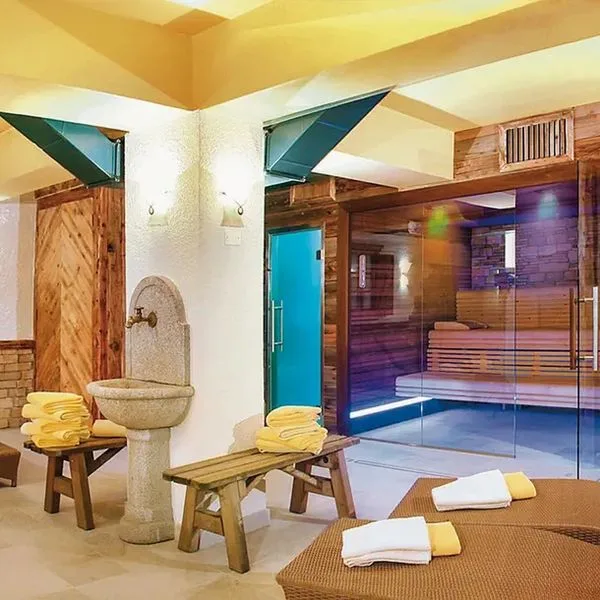 Schloss Hotel and Club Dolomiti - zdjęcie 2