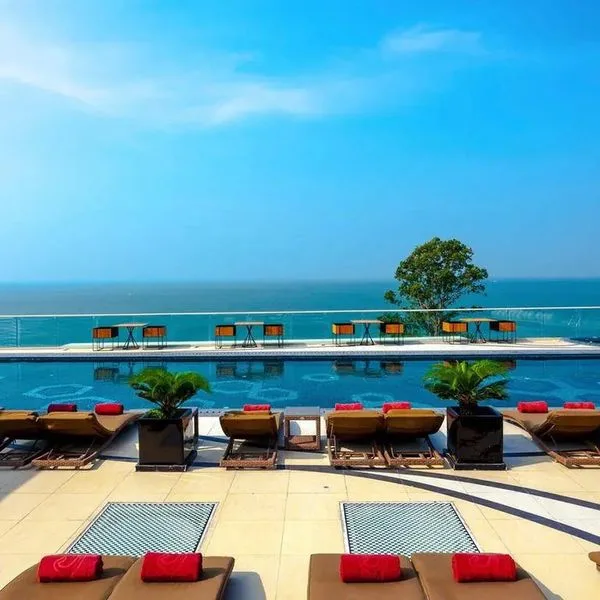 Centara Grand Phratamnak Resort Pattaya - zdjęcie 5