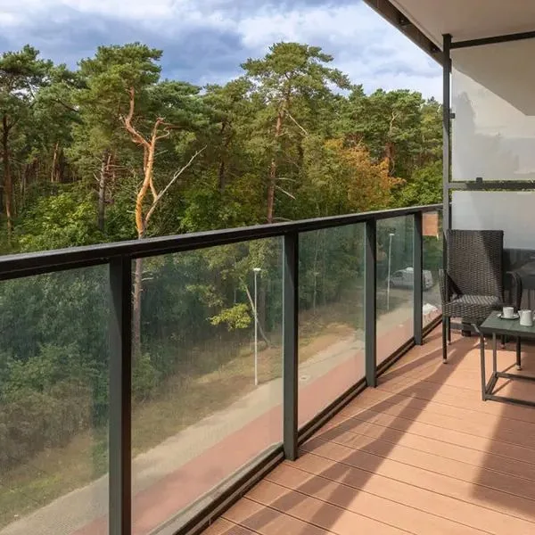 Sun & Snow Lighthouse - zdjęcie 2