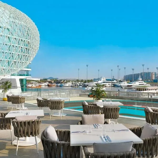 W Abu Dhabi - Yas Island (ex Yas Viceroy) - zdjęcie 3