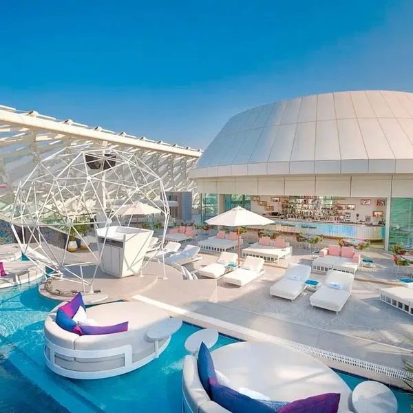 W Abu Dhabi - Yas Island (ex Yas Viceroy) - zdjęcie 4