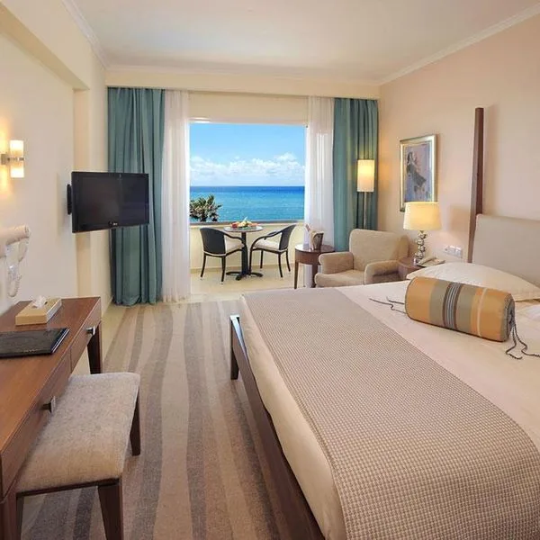 Alexander the Great Beach (Paphos) - zdjęcie 5