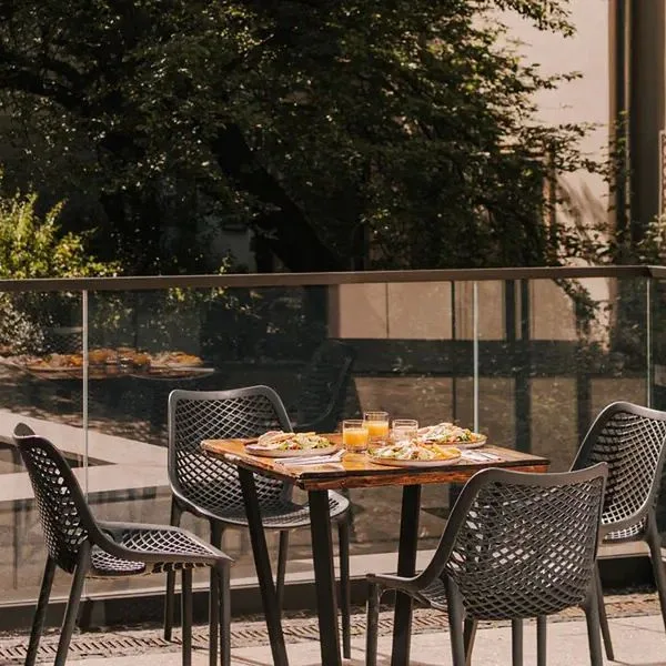 The Cyrus - zdjęcie 3