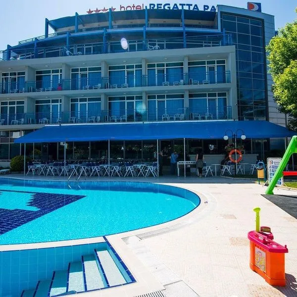 Regatta Palace - zdjęcie 5